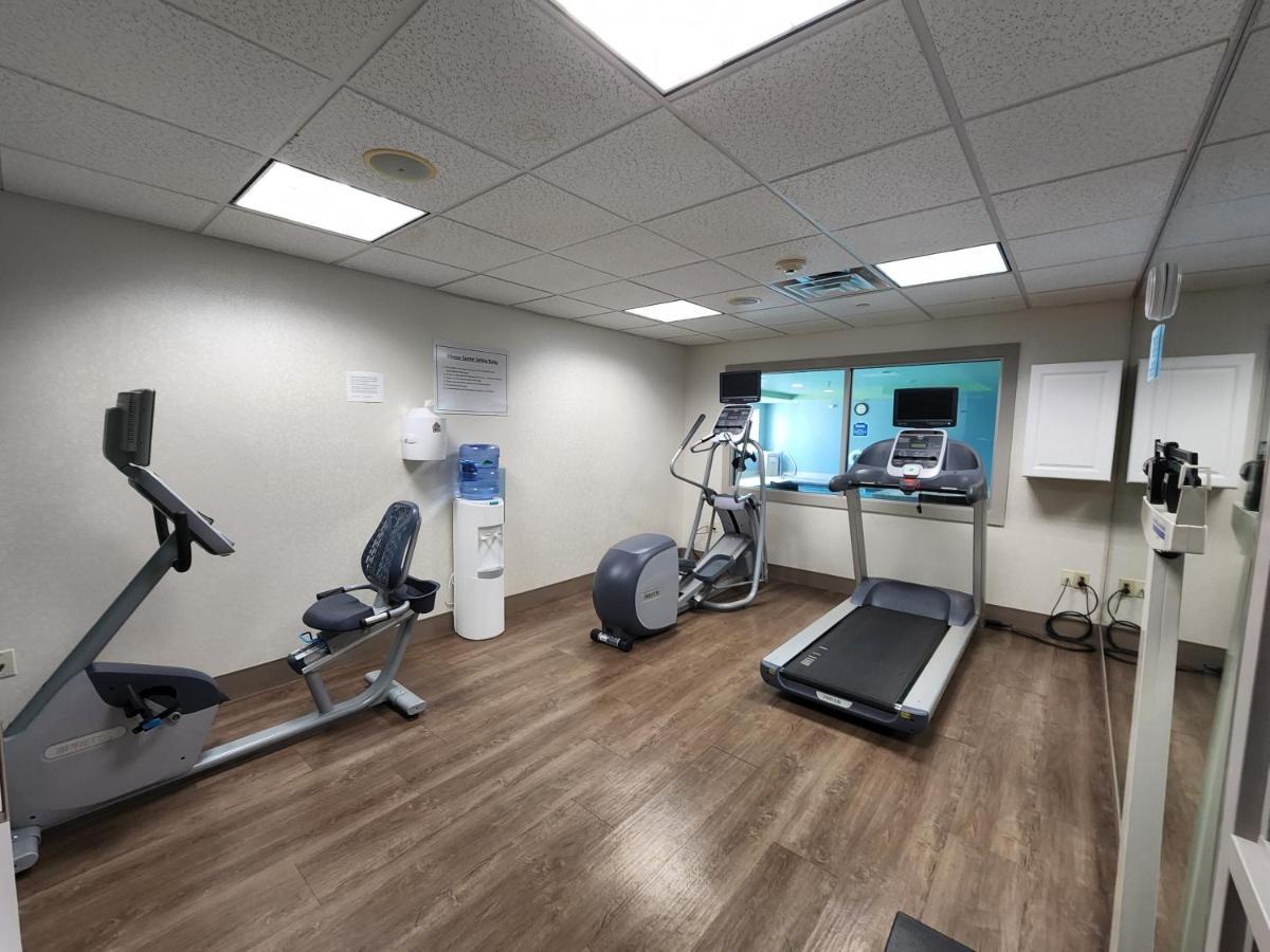 Holiday Inn Express Hotel & Suites Rochester By Ihg Ngoại thất bức ảnh