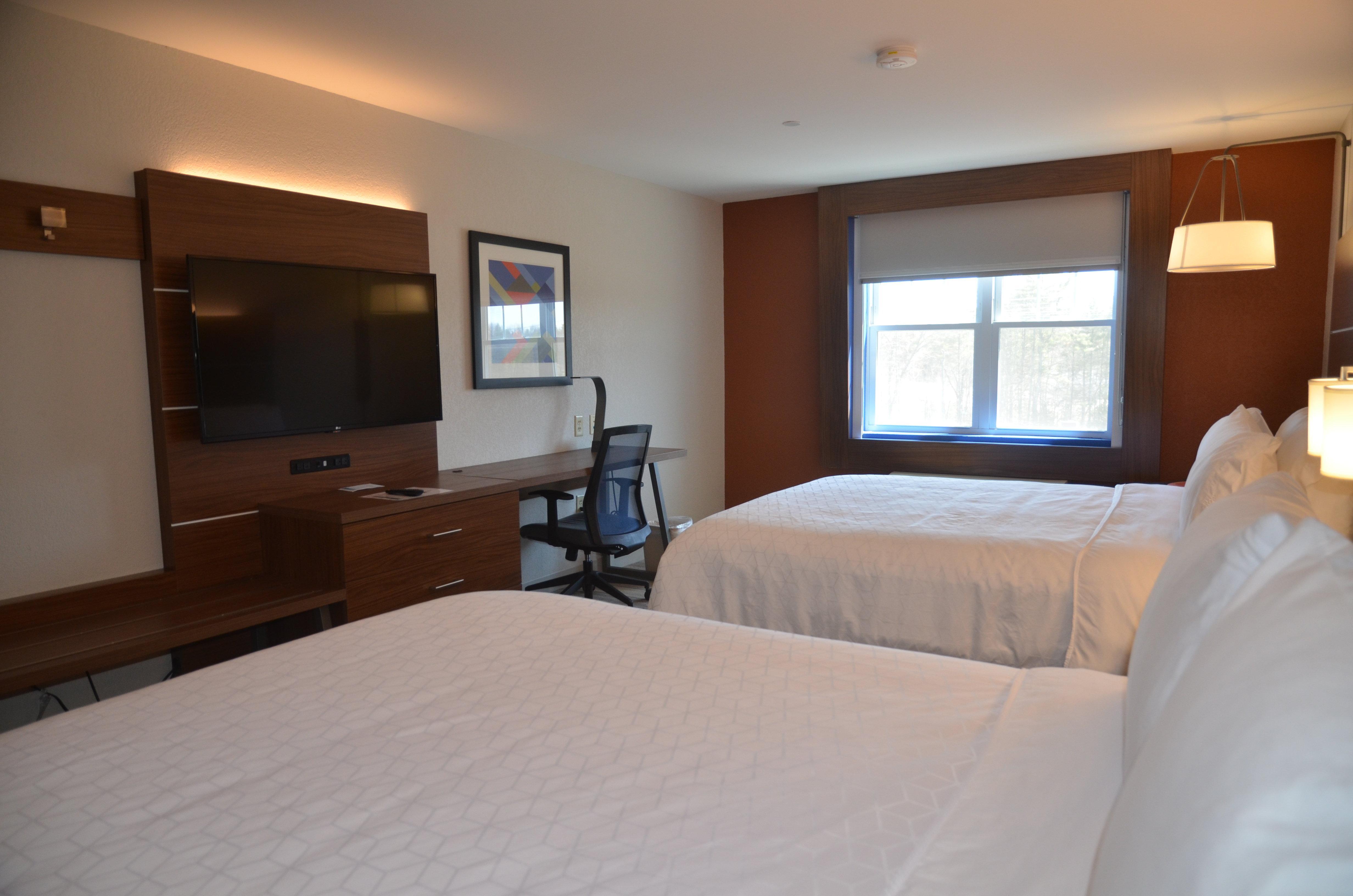 Holiday Inn Express Hotel & Suites Rochester By Ihg Ngoại thất bức ảnh