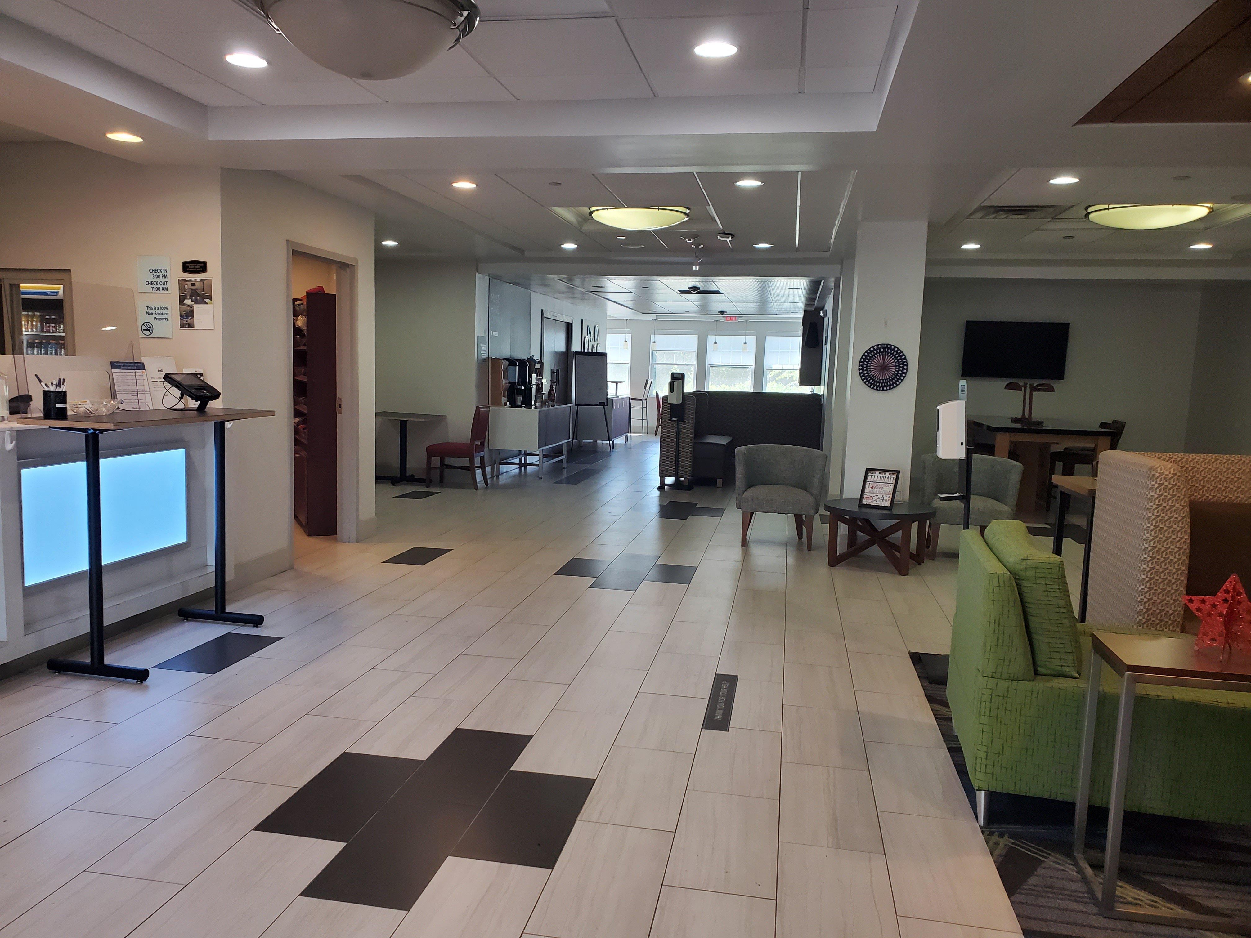 Holiday Inn Express Hotel & Suites Rochester By Ihg Ngoại thất bức ảnh
