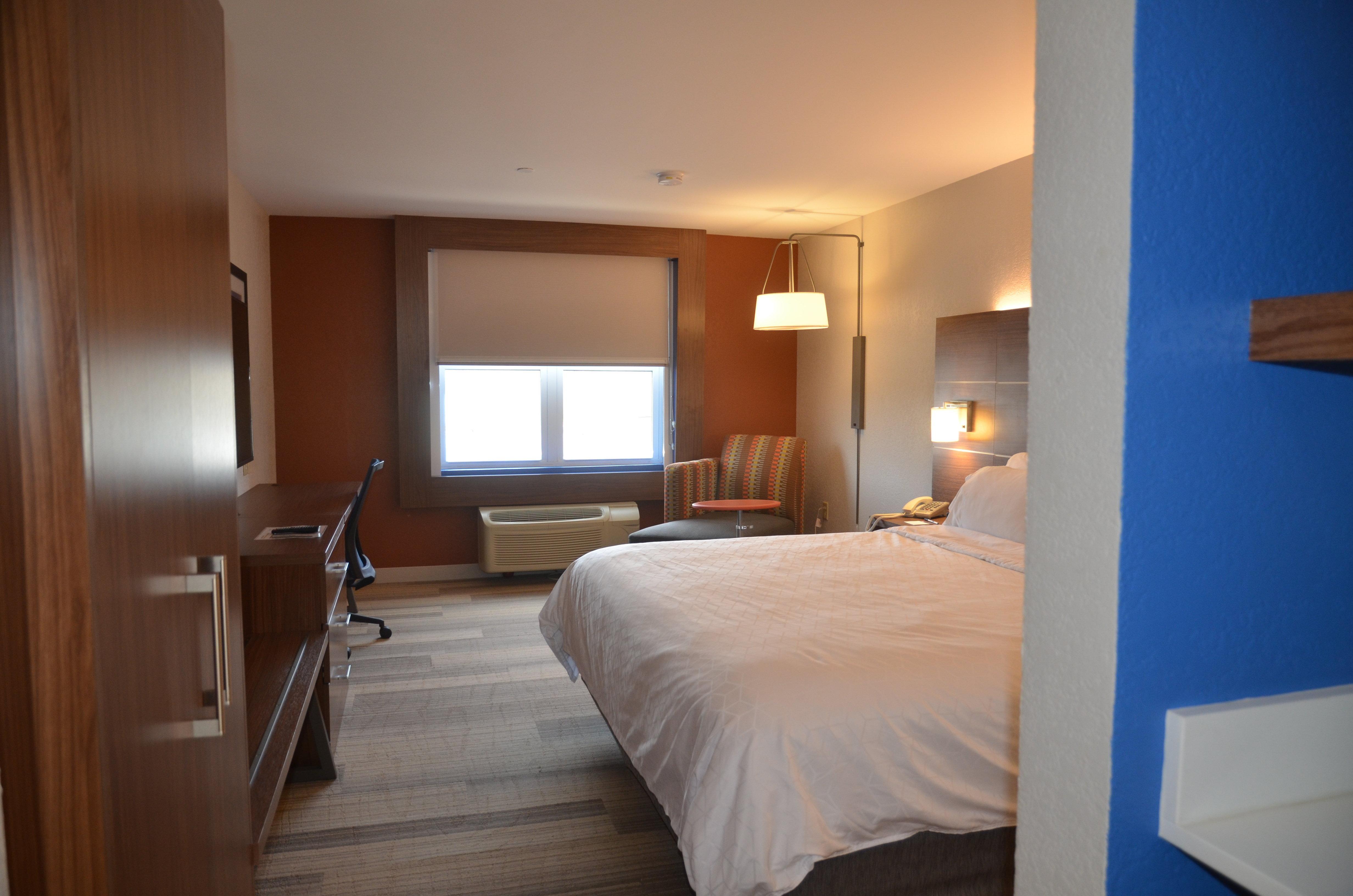 Holiday Inn Express Hotel & Suites Rochester By Ihg Ngoại thất bức ảnh