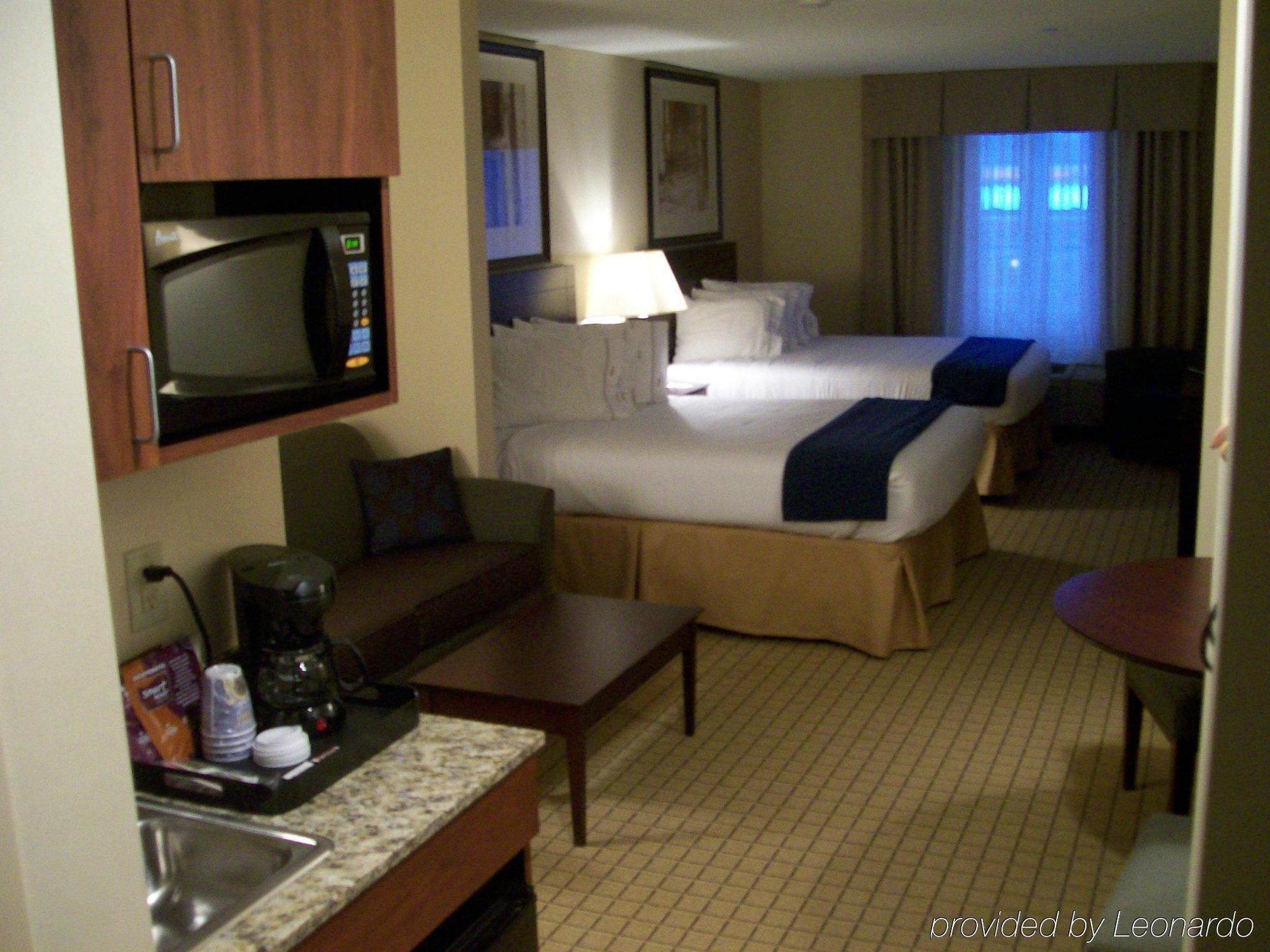 Holiday Inn Express Hotel & Suites Rochester By Ihg Phòng bức ảnh