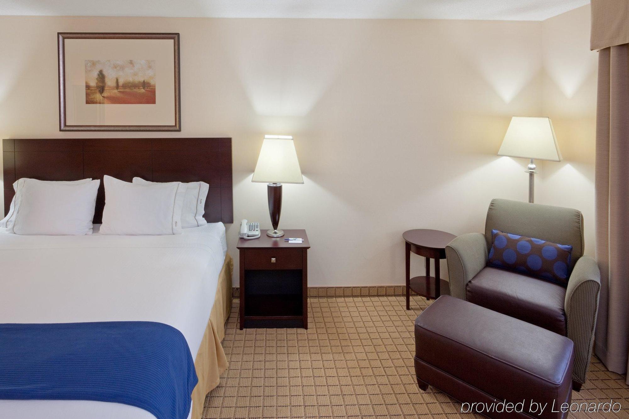 Holiday Inn Express Hotel & Suites Rochester By Ihg Phòng bức ảnh